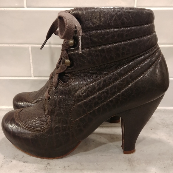 Chie Mihara Keiti Dark Brown Leather Womens 38 Lace Up Ankle Boots Made in Spain - Picture 2 of 16